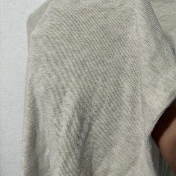 Aritzia Wilfred Turtleneck Long Sleeve Top - Picture 5 of 5